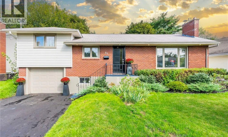 81 Athlone Avenue