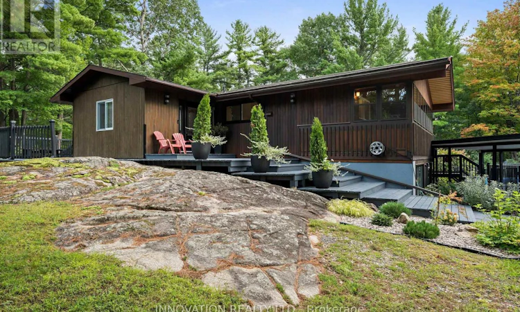 108 Glennview Place