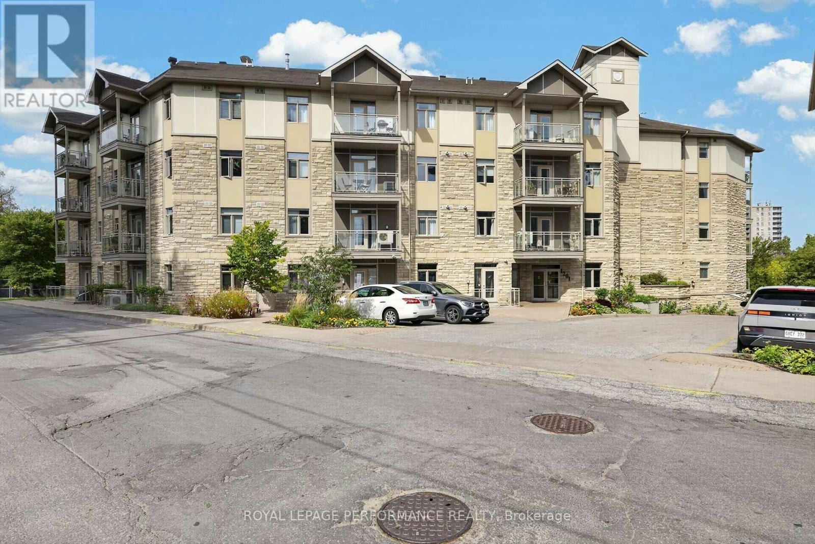 107-1201 Ohio Street, Ottawa, ON, K1H 0A1