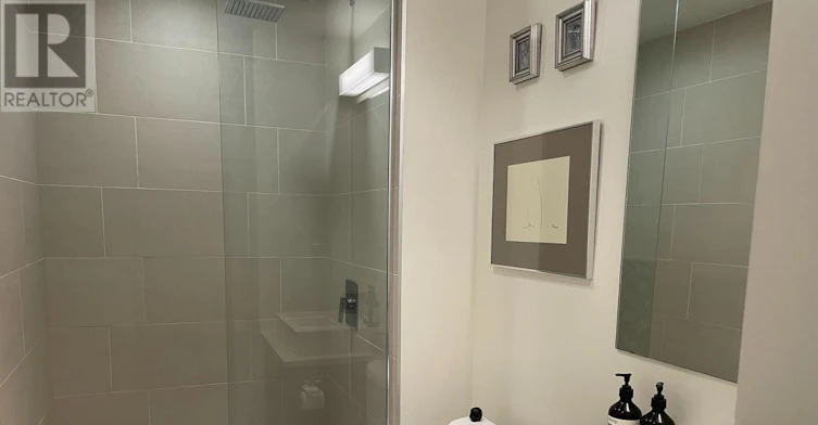 1404-111 Bathurst Street, Toronto, ON, M5V 2R1 - 19