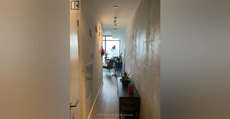 1404-111 Bathurst Street, Toronto, ON, M5V 2R1 - 3