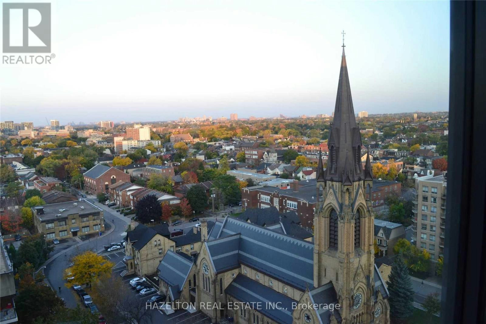 1404-111 Bathurst Street, Toronto, ON, M5V 2R1 - 2