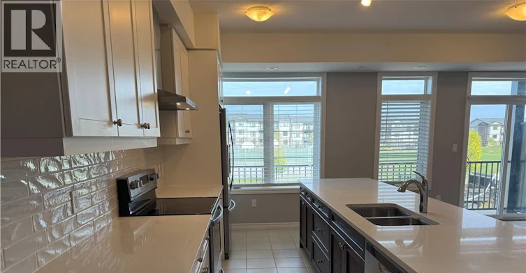 126 Wheat Lane, Kitchener, ON, N2R 1R7 - 4