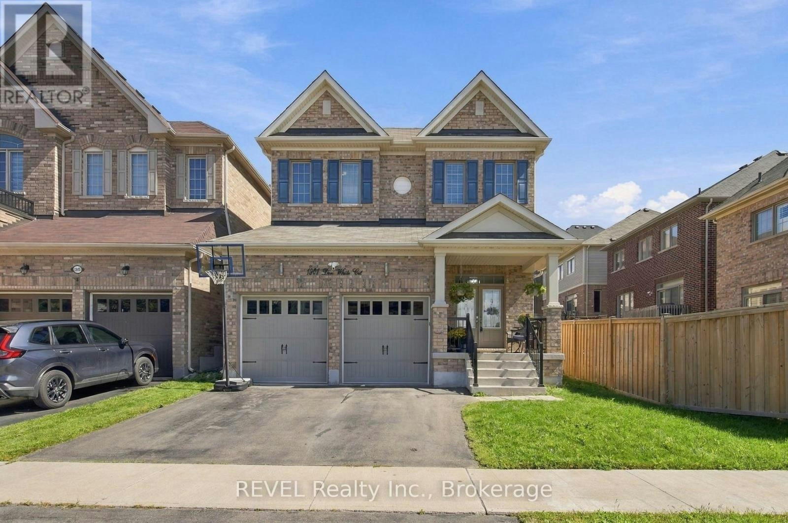 1901 Don White Court, Oshawa, ON, L1H 8L7