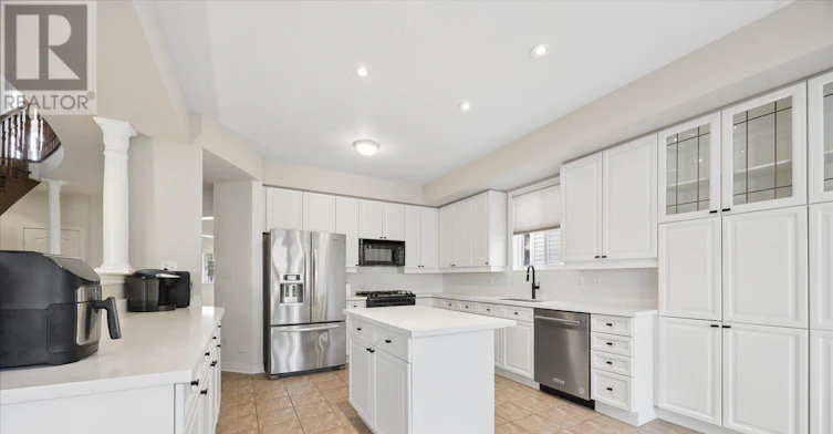 82 Darius Harns Drive, Whitby, ON, L1M 2G2 - 14