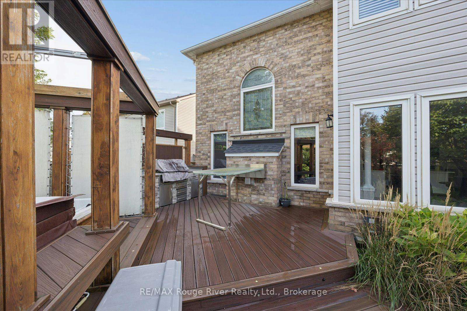 82 Darius Harns Drive, Whitby, ON, L1M 2G2 - 47