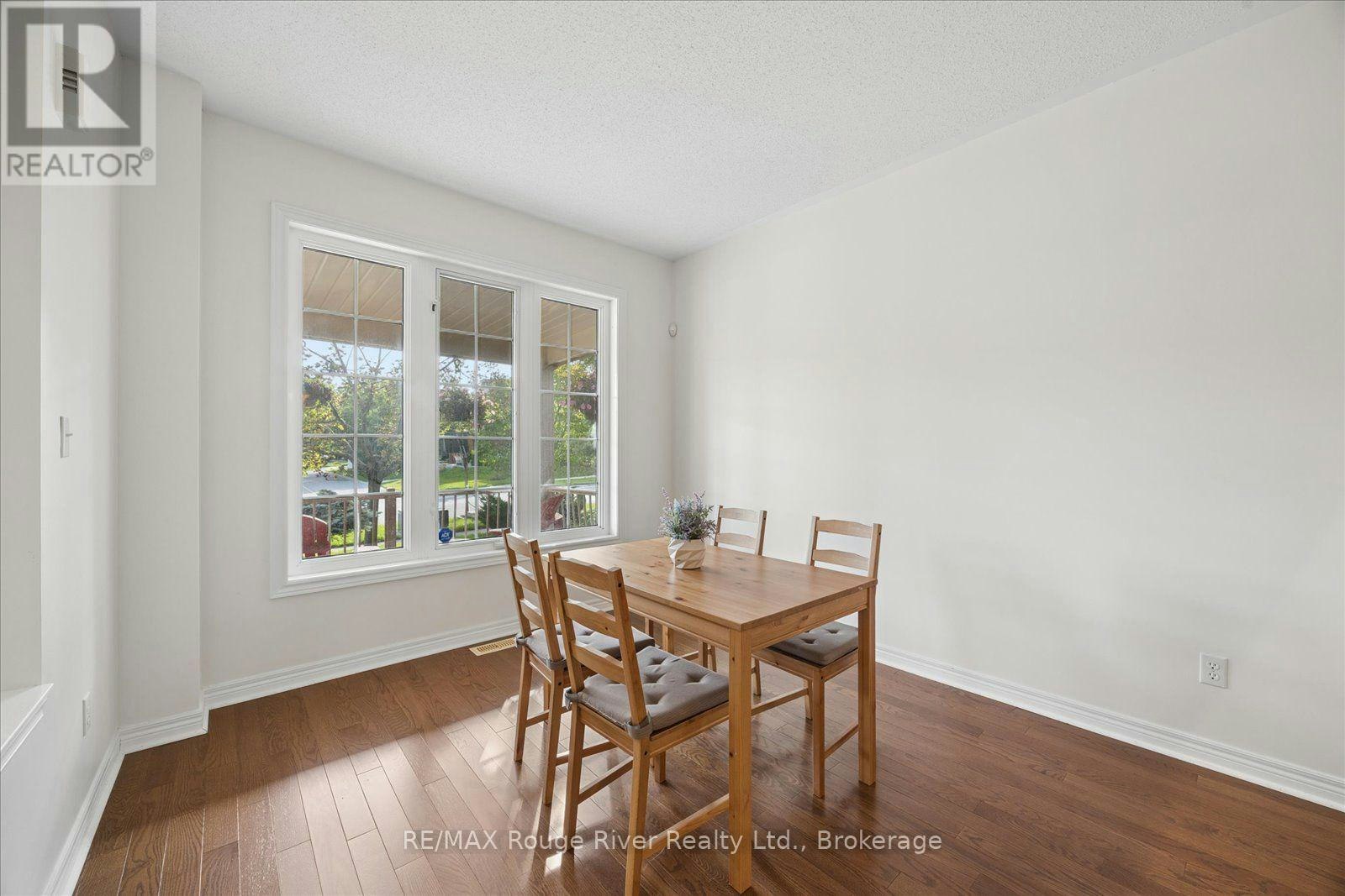 82 Darius Harns Drive, Whitby, ON, L1M 2G2 - 6