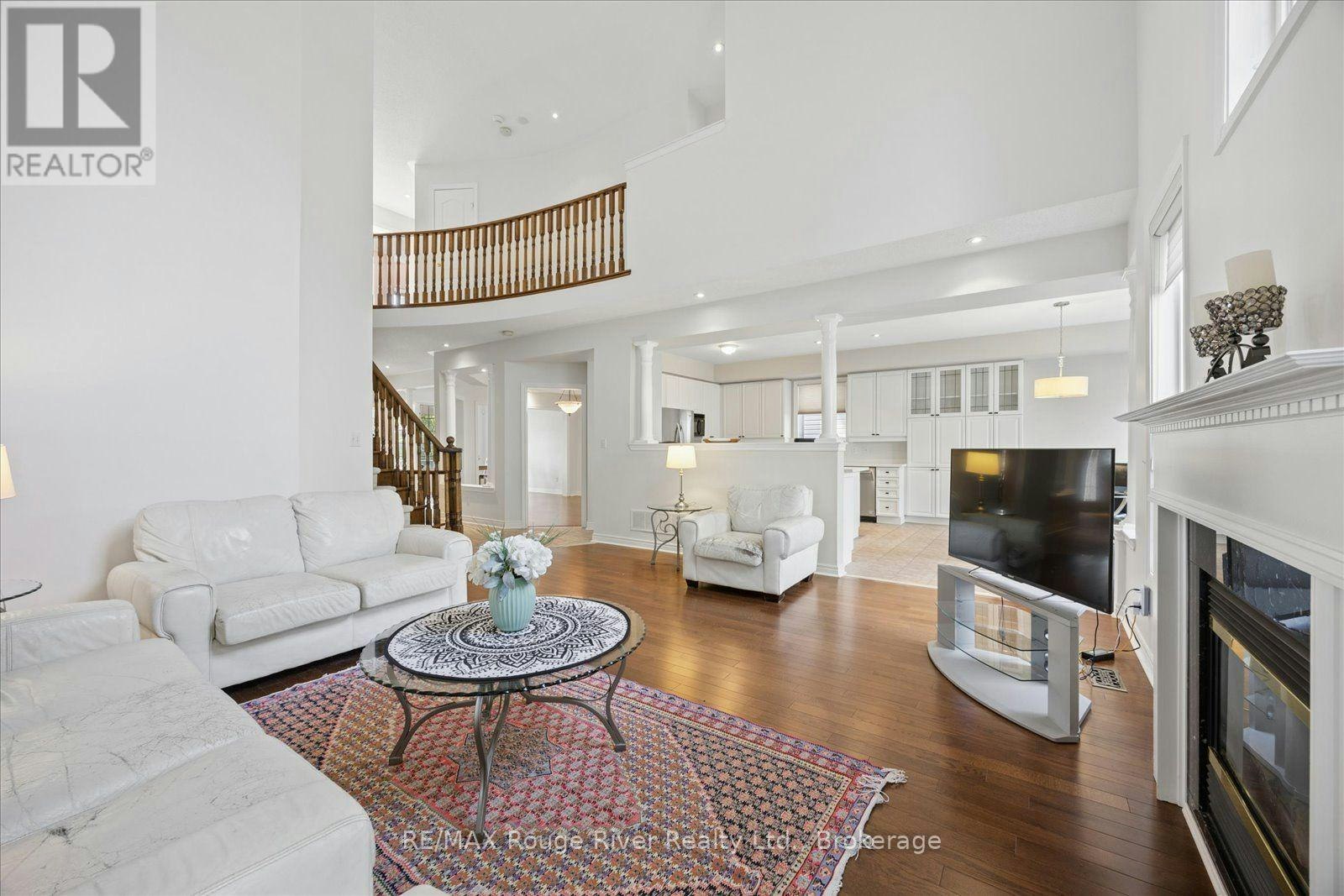 82 Darius Harns Drive, Whitby, ON, L1M 2G2 - 19