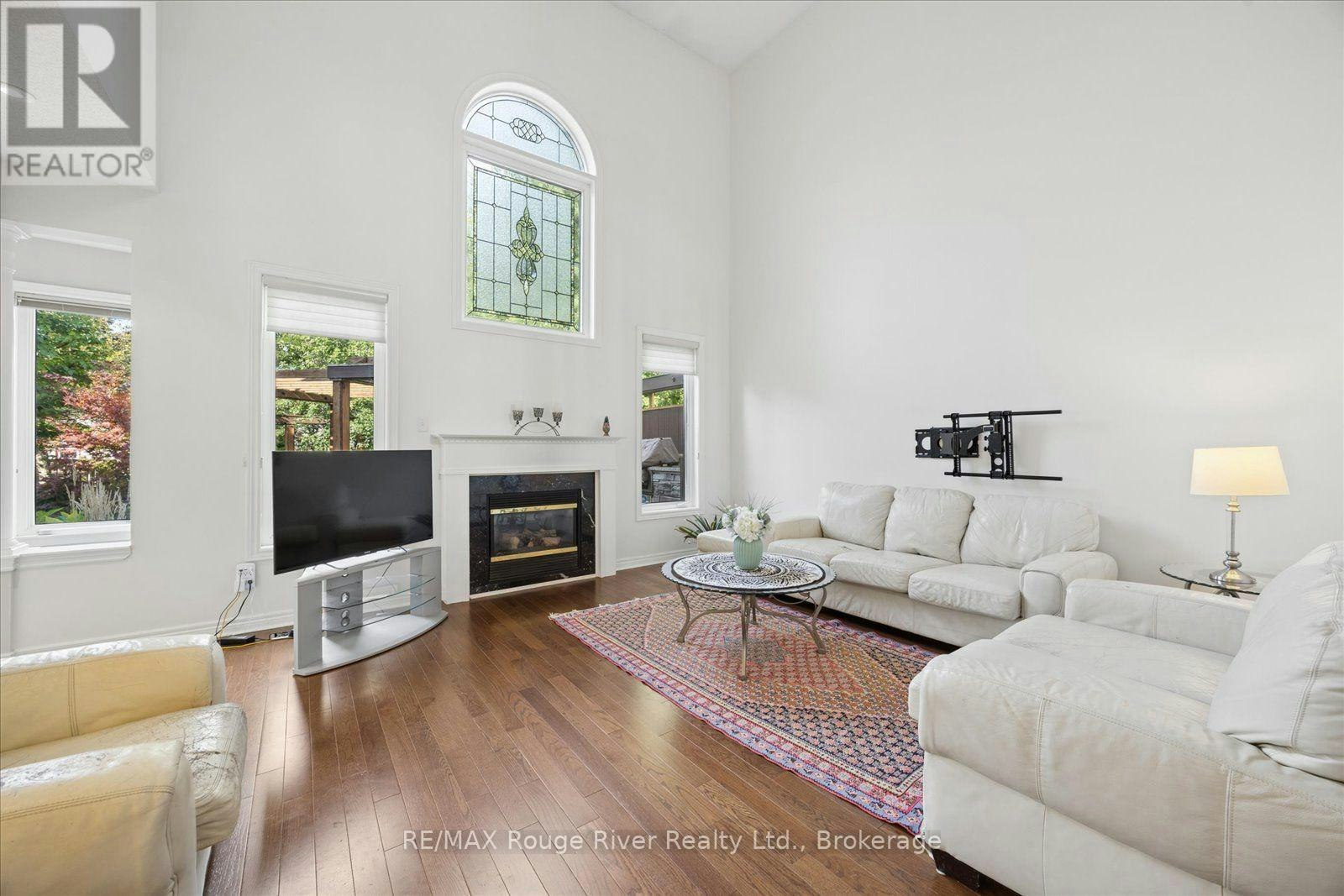82 Darius Harns Drive, Whitby, ON, L1M 2G2 - 17