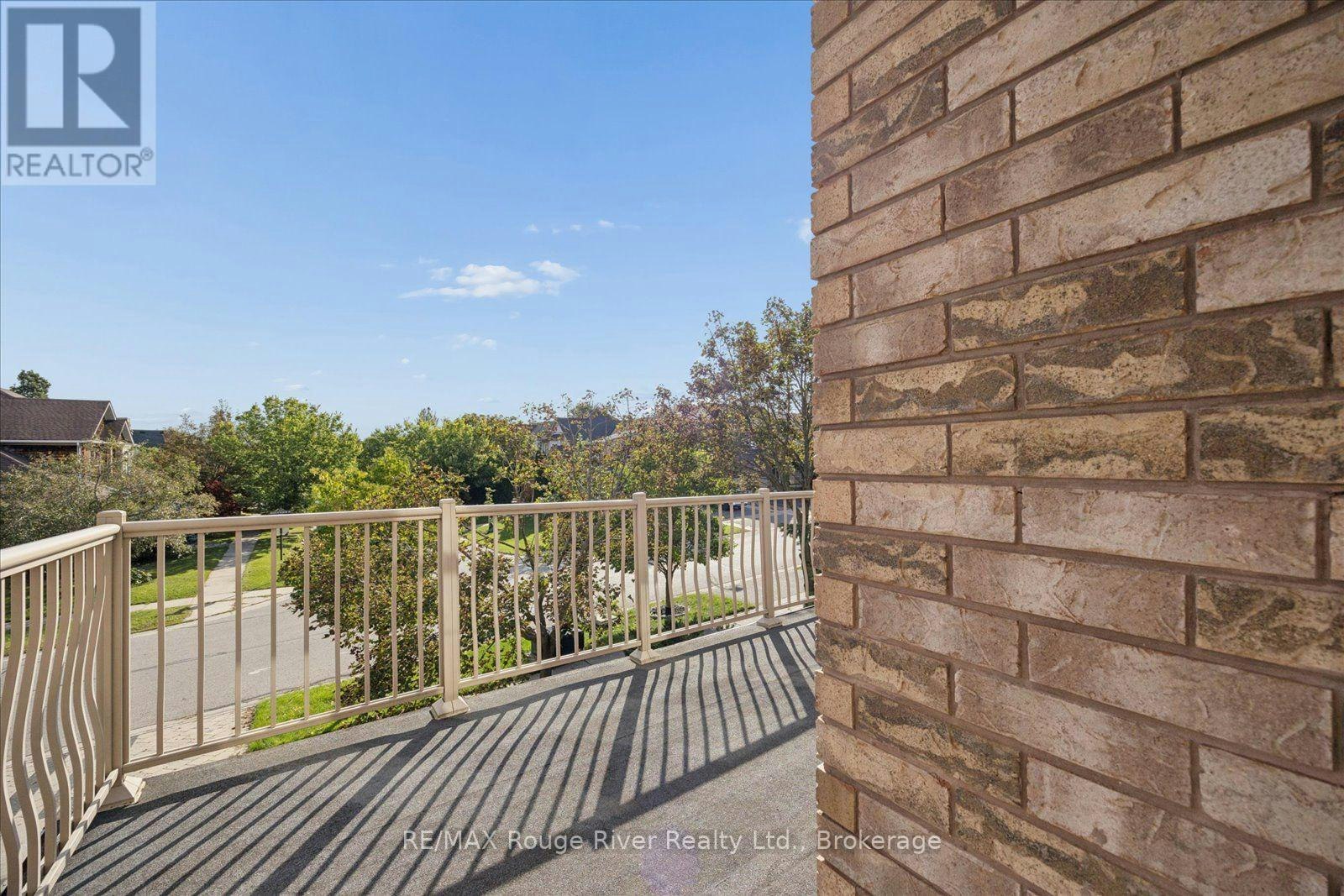 82 Darius Harns Drive, Whitby, ON, L1M 2G2 - 25