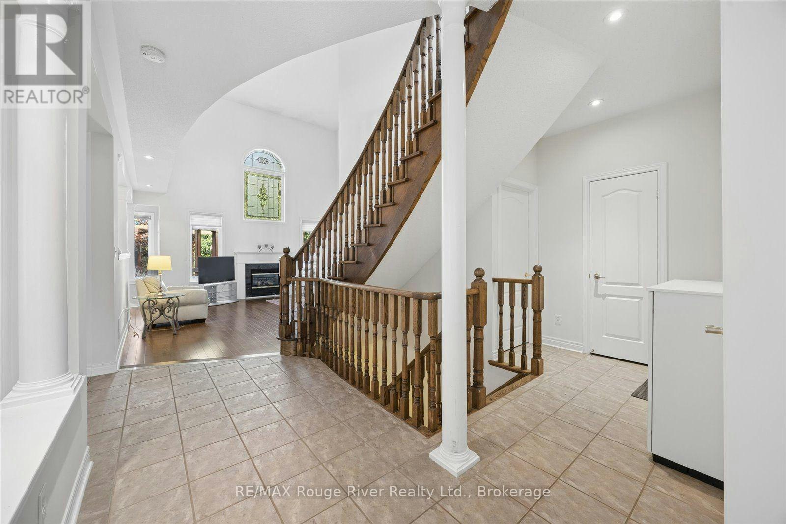 82 Darius Harns Drive, Whitby, ON, L1M 2G2 - 10