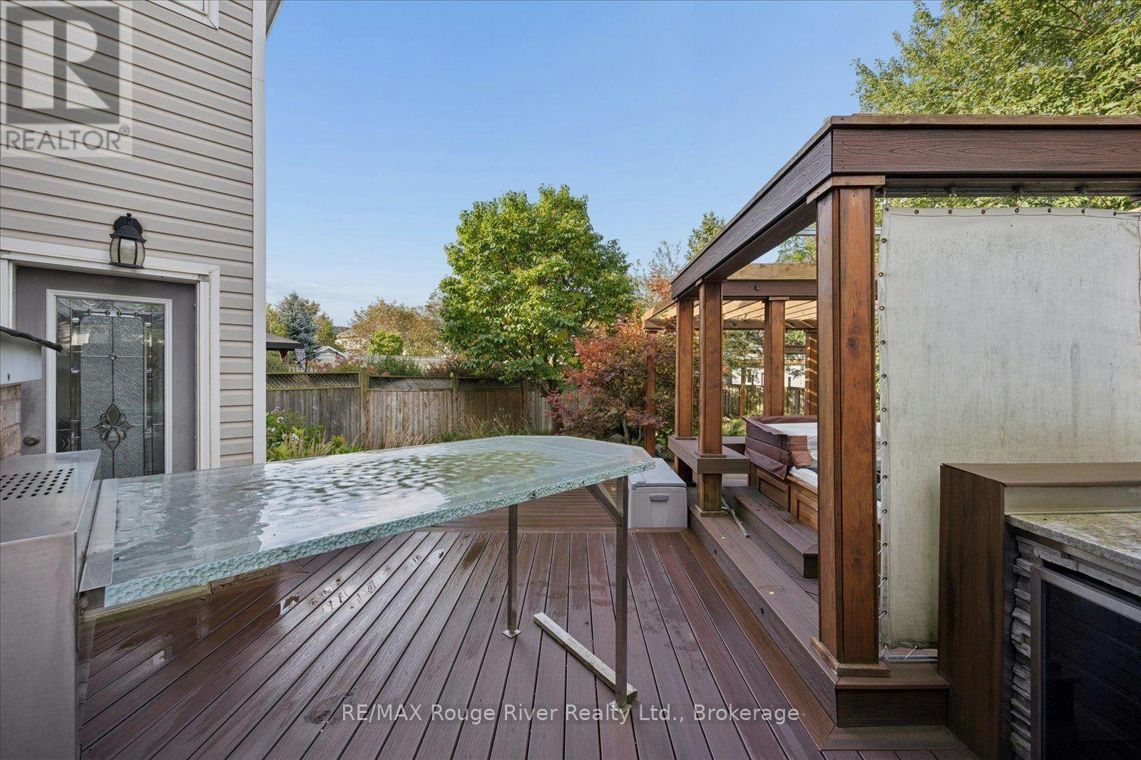 82 Darius Harns Drive, Whitby, ON, L1M 2G2 - 50