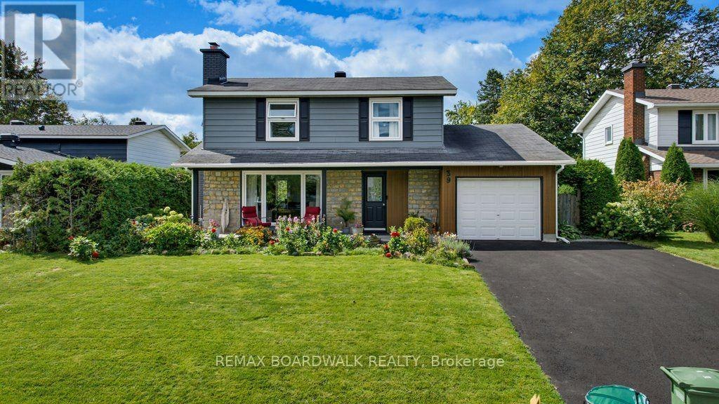 39 Welkin Crescent, Ottawa, ON, K2E 5M4