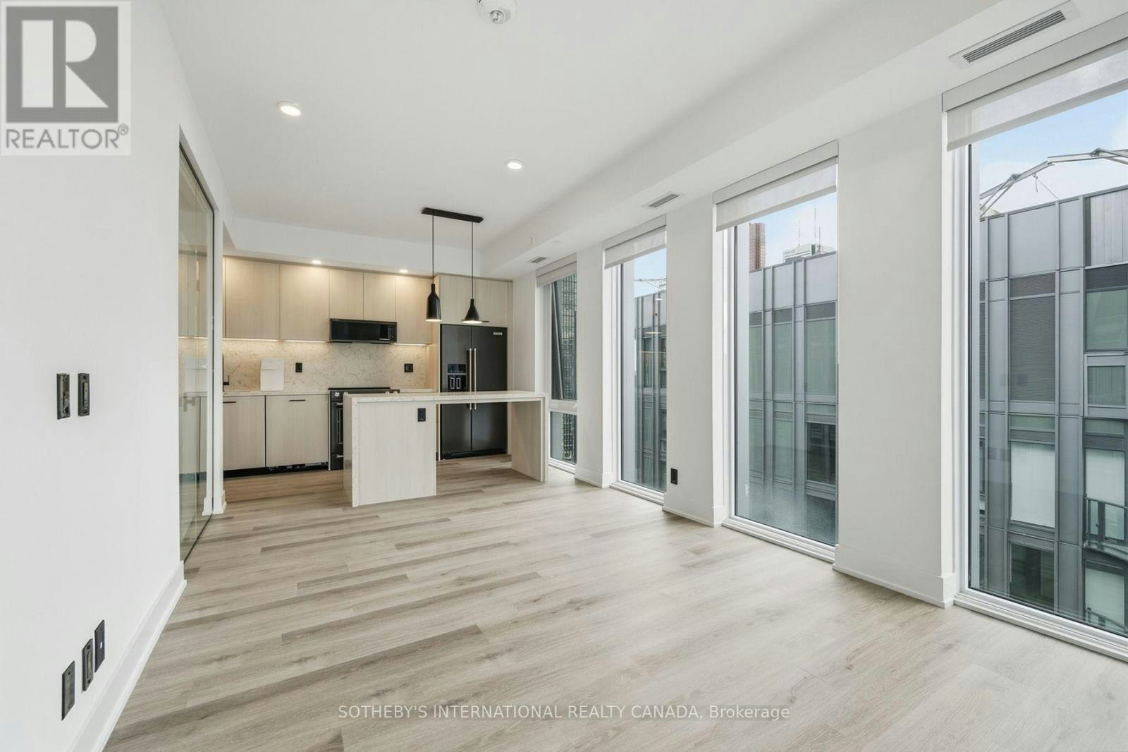 E3001-30 Mutual Street, Toronto, ON, M5B 2A7