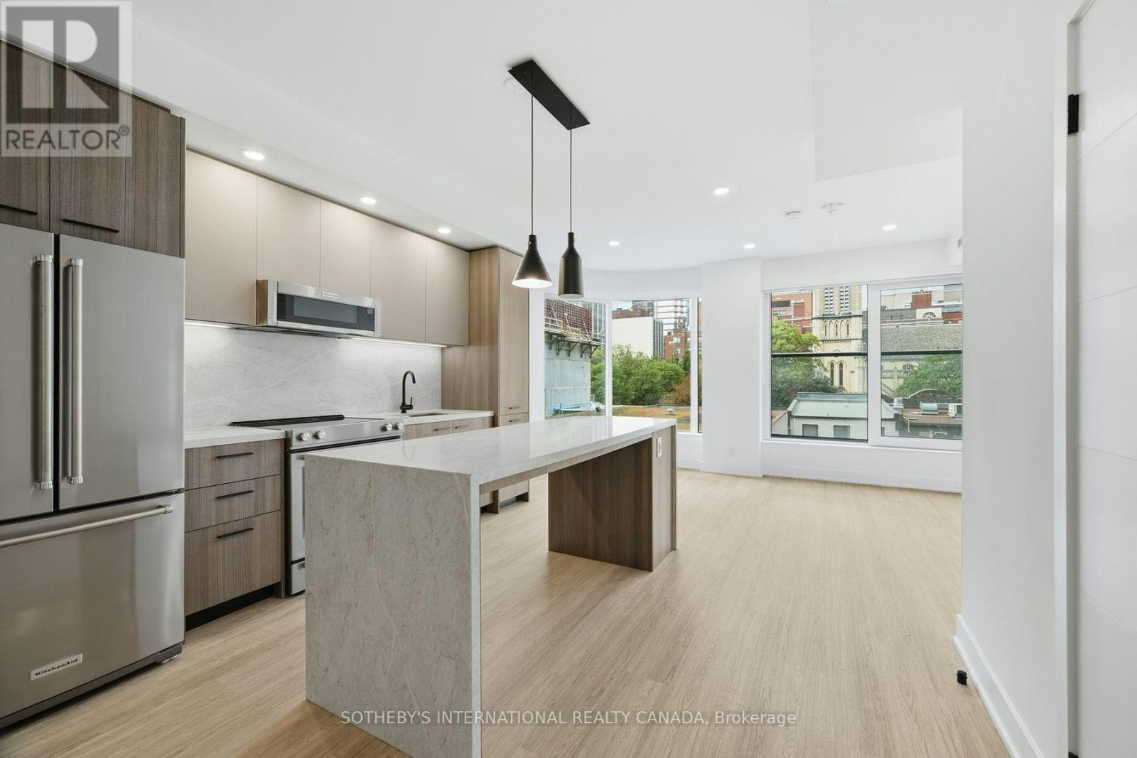 W0602-25 Dalhousie Street, Toronto, ON, M5B 2A5