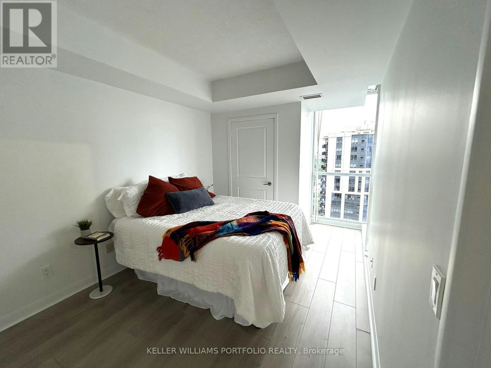 2801-4968 Yonge Street, Toronto, ON, M2N 7G9 - 3