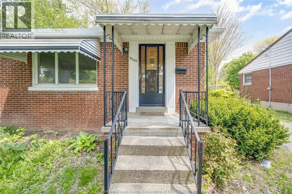 3264 Dominion Boulevard, Windsor, ON, N9E 2N5 - 3
