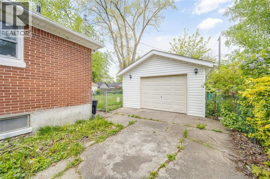 3264 Dominion Boulevard, Windsor, ON, N9E 2N5 - 33