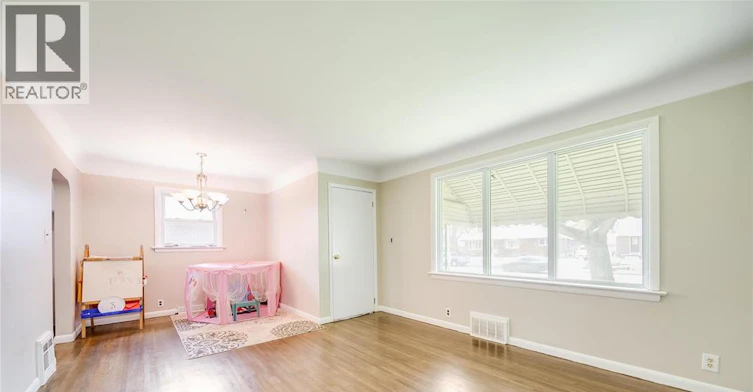 3264 Dominion Boulevard, Windsor, ON, N9E 2N5 - 13
