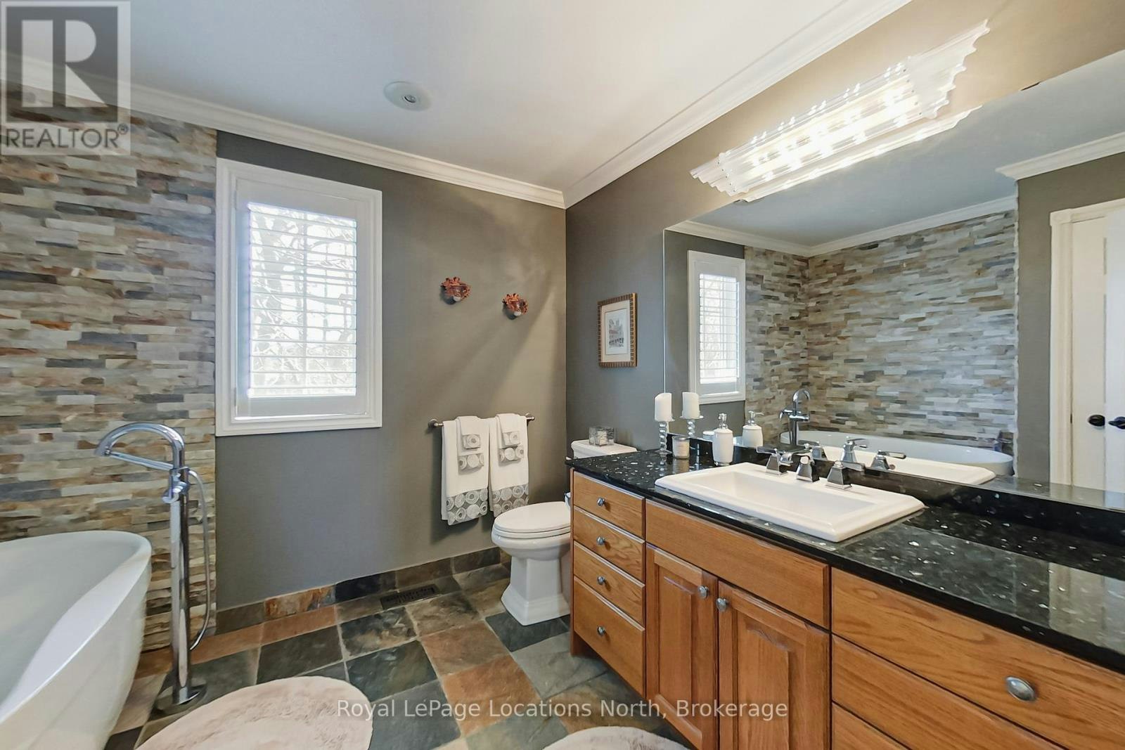 110 Liisa's Lane, Blue Mountains, ON, L9Y 0M3 - 21