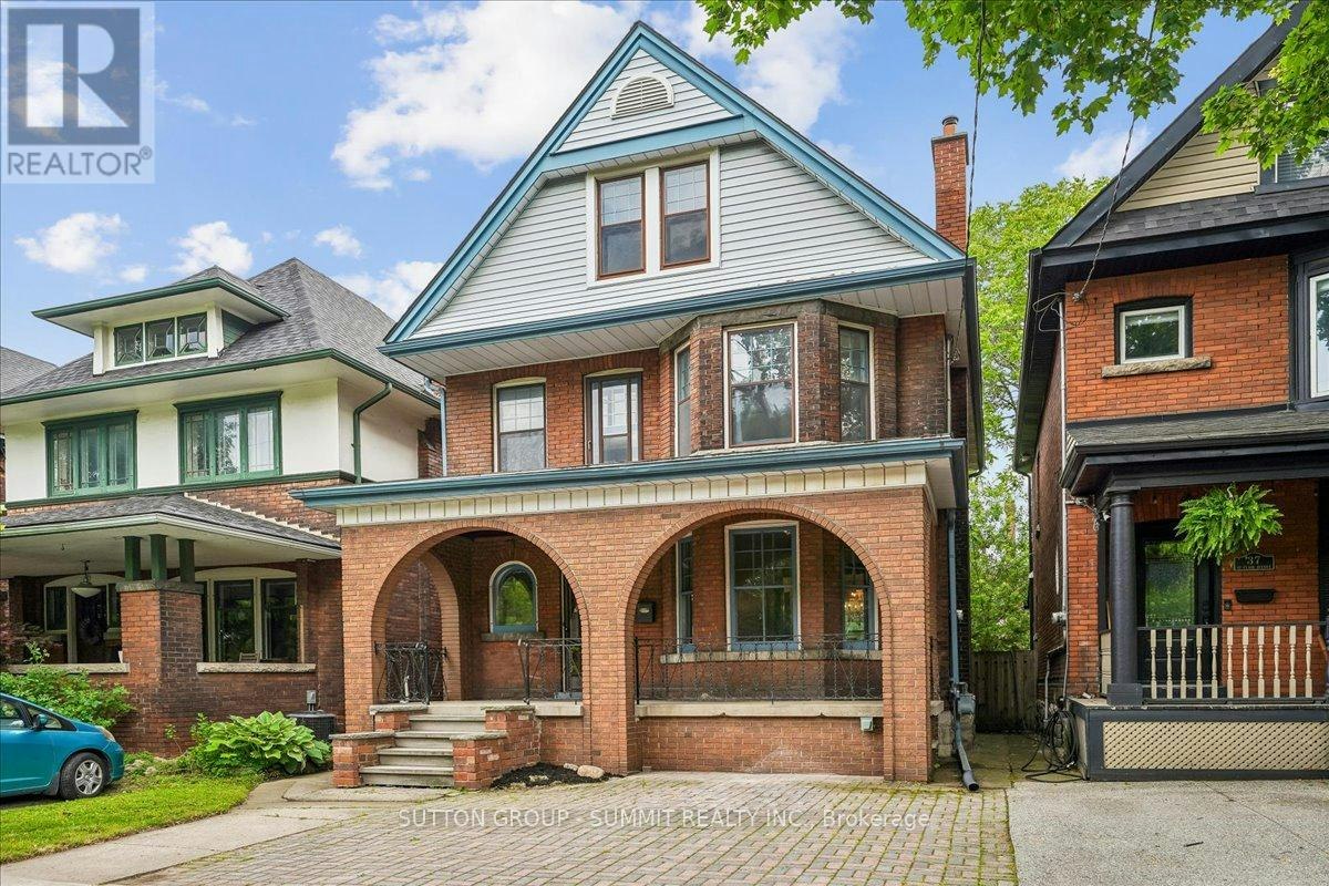 33 Saint Clair Avenue, Hamilton, ON, L8M 2N4