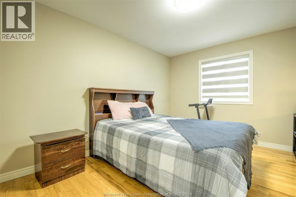 160 Branton Crescent, Lakeshore, ON, N9K 1E6 - 11