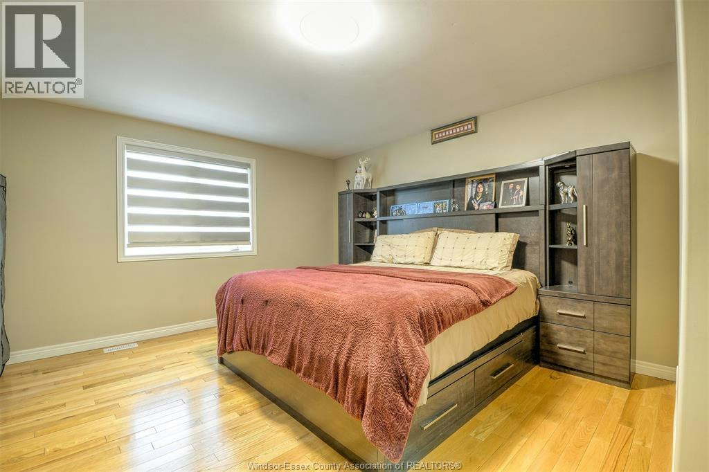 160 Branton Crescent, Lakeshore, ON, N9K 1E6 - 14
