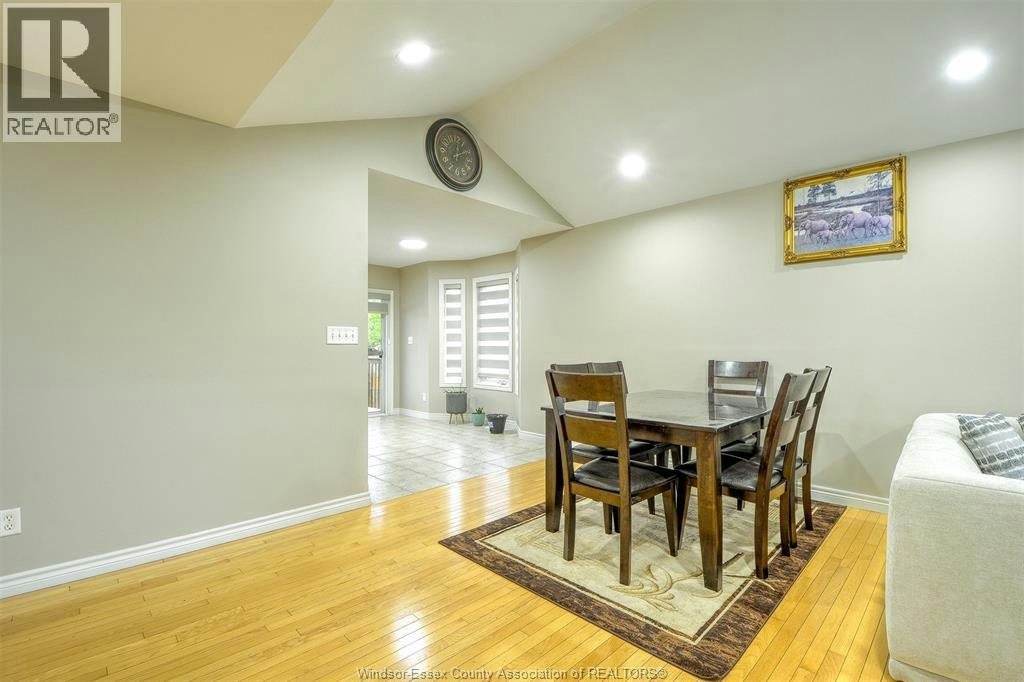160 Branton Crescent, Lakeshore, ON, N9K 1E6 - 7