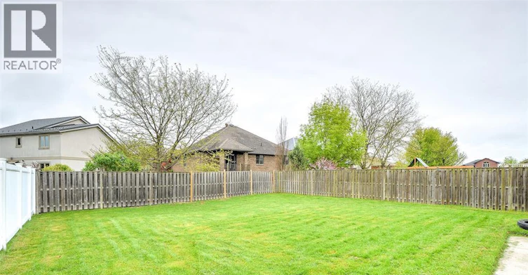 160 Branton Crescent, Lakeshore, ON, N9K 1E6 - 27