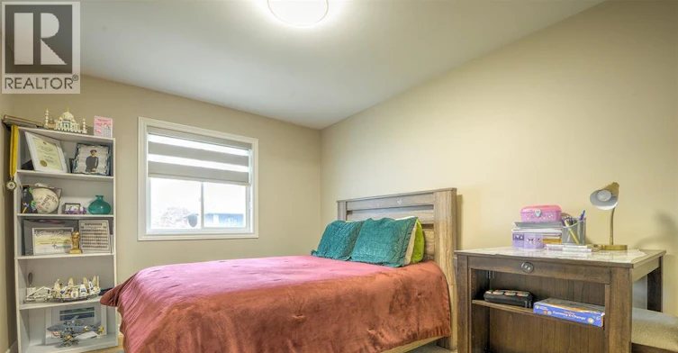 160 Branton Crescent, Lakeshore, ON, N9K 1E6 - 12