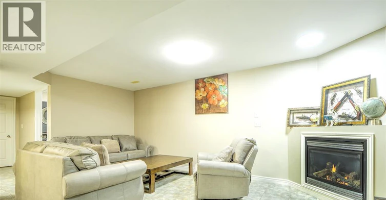 160 Branton Crescent, Lakeshore, ON, N9K 1E6 - 18