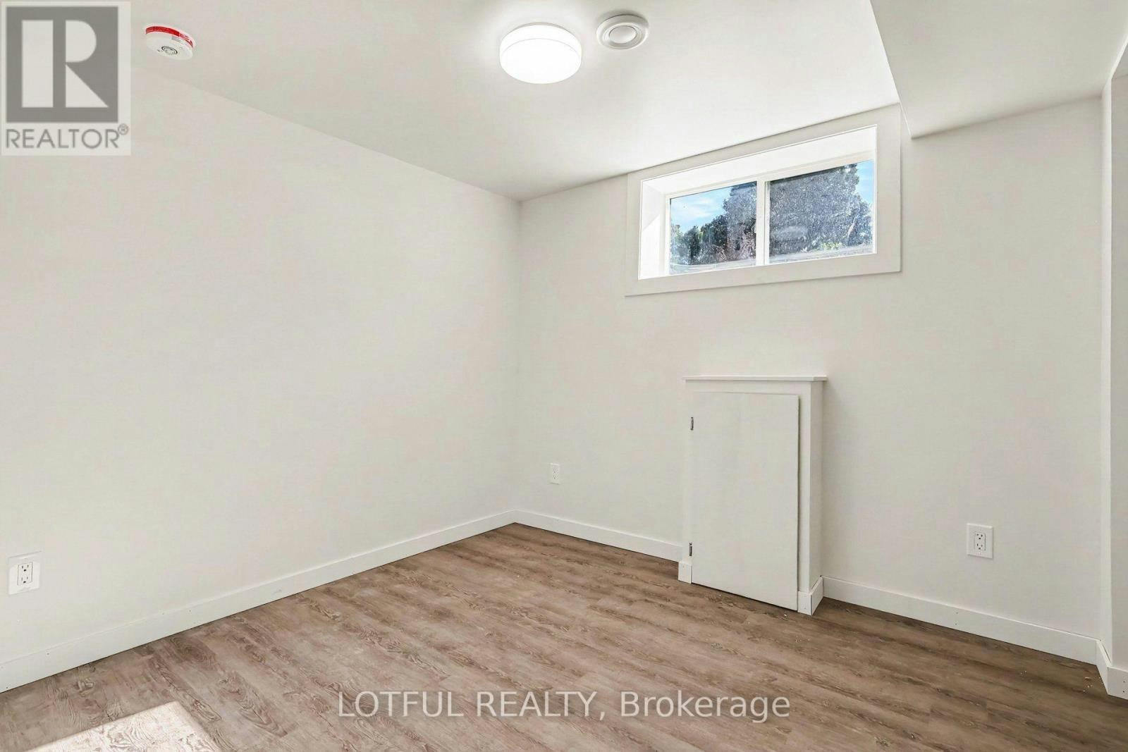 B-1256 Field Street, Ottawa, ON, K2C 2R2 - 10