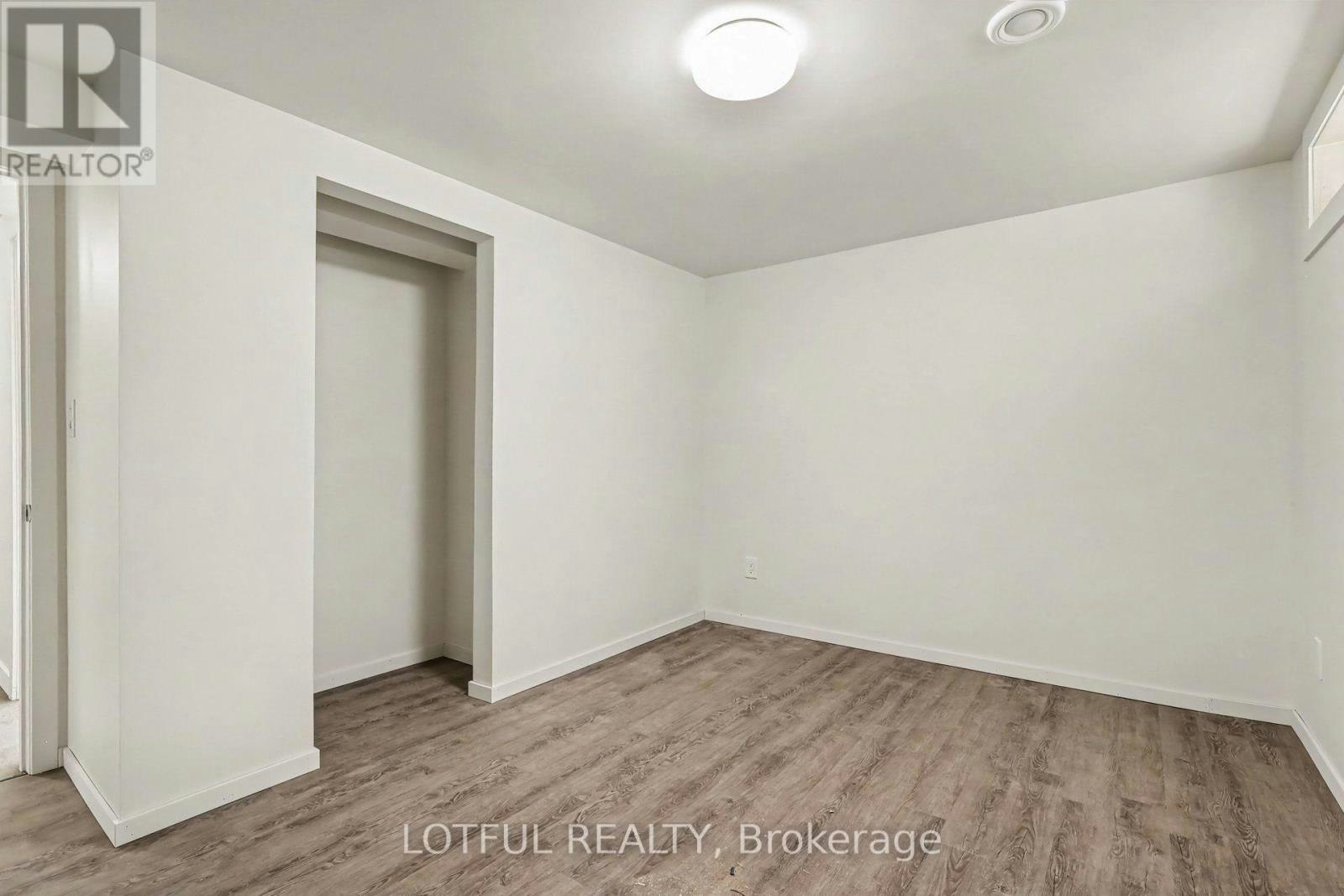 B-1256 Field Street, Ottawa, ON, K2C 2R2 - 11