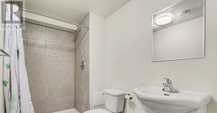 B-1256 Field Street, Ottawa, ON, K2C 2R2 - 17