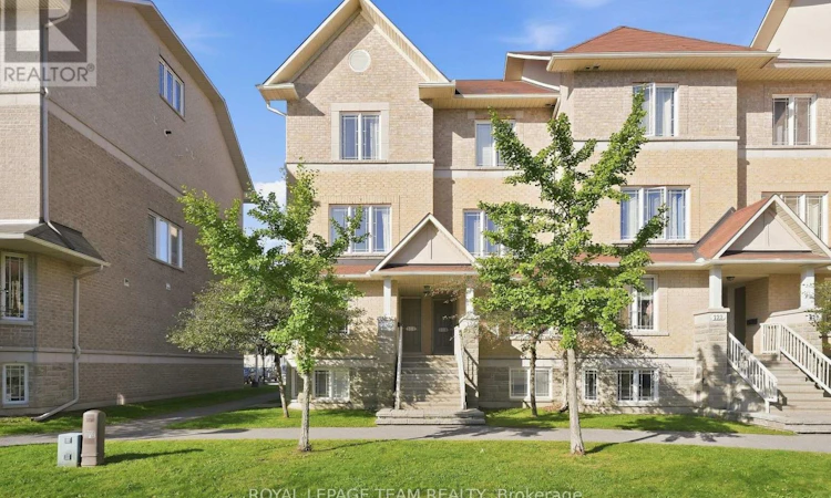 128 Paseo Private