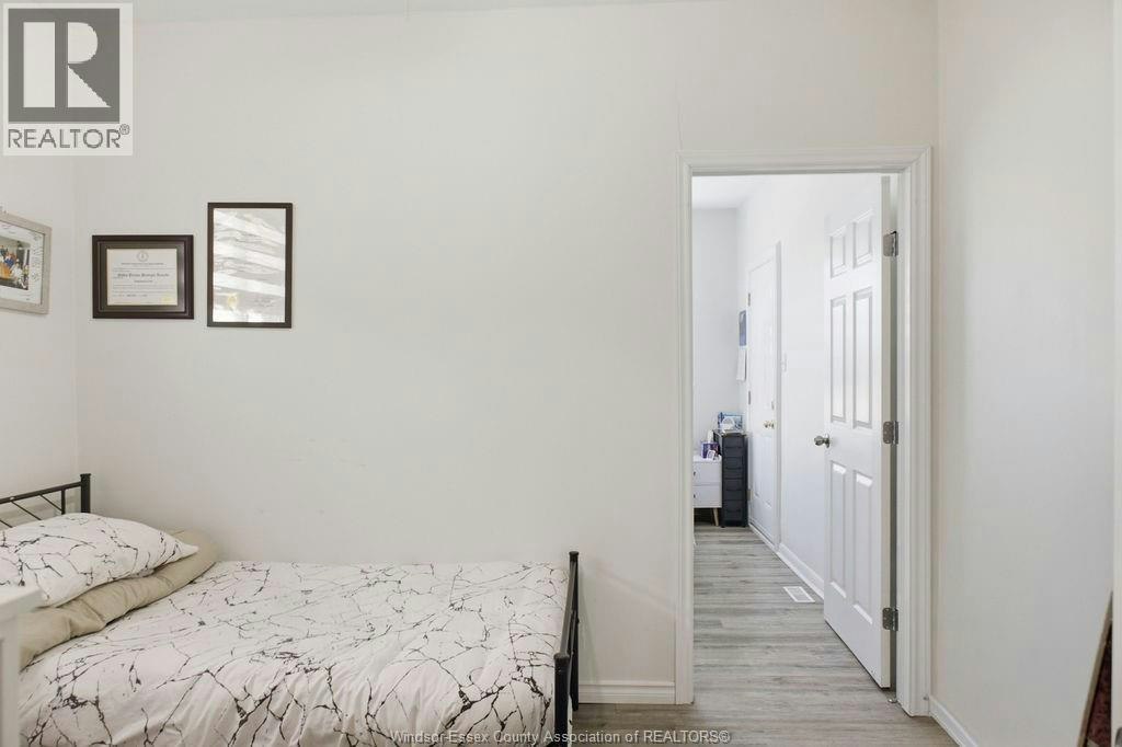 2-372 Lincoln Road, Windsor, ON, N8Y 2G4 - 5