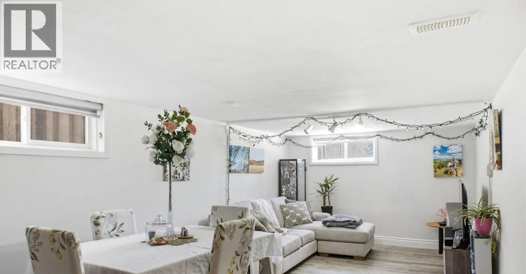 2-372 Lincoln Road, Windsor, ON, N8Y 2G4 - 11
