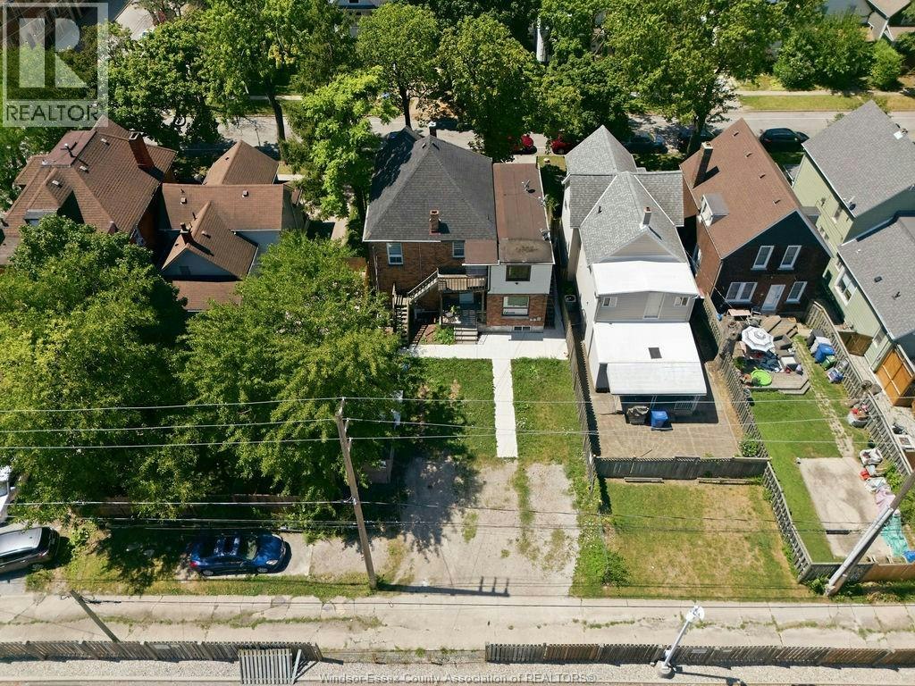 2-372 Lincoln Road, Windsor, ON, N8Y 2G4 - 17