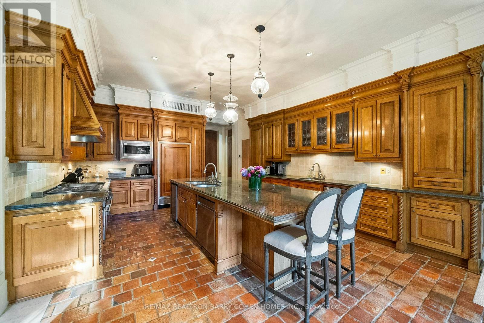 85 The Bridle Path, Toronto, ON, M3C 2P1 - 9