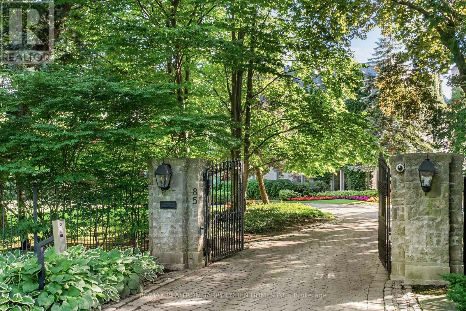 85 The Bridle Path, Toronto, ON, M3C 2P1 - 2