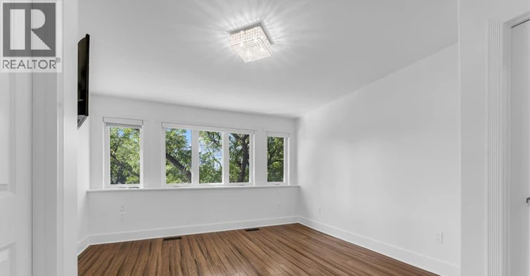 2-241 King Street E, Hamilton, ON, L8N 1B6 - 9