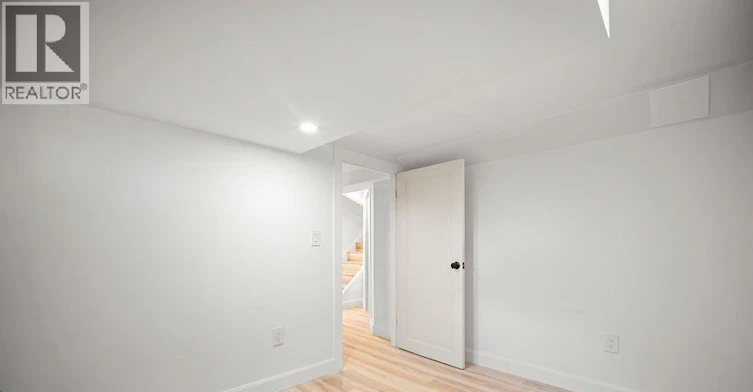7529 St Rose Avenue, Windsor, ON, N8S 1Y6 - 35