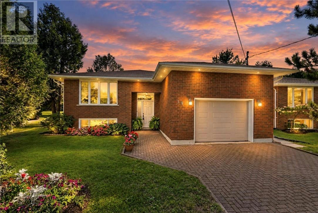 39 Countryside Drive, Greater Sudbury, ON, P3E 5A2