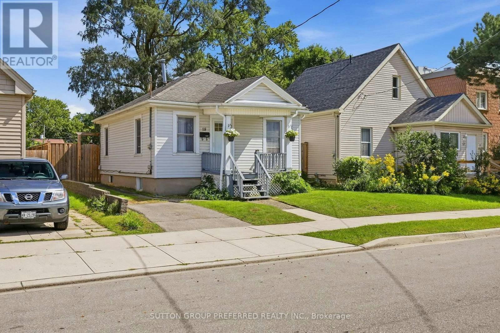 18 Hyla Street, London, ON, N5Z 2K9