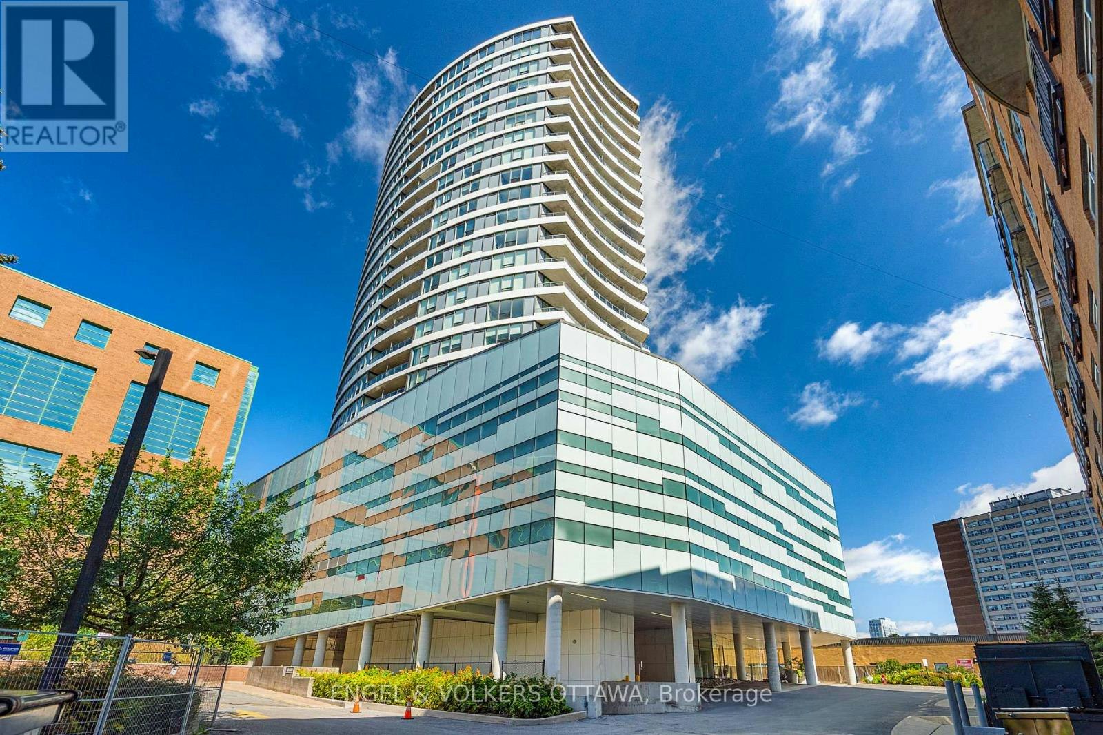 1905-485 Richmond Road, Ottawa, ON, K2A 3W9