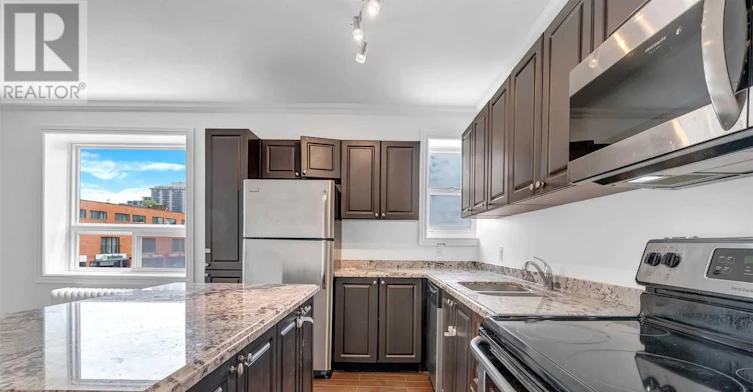 1-2 Craighurst Avenue, Toronto, ON, M4R 1J8