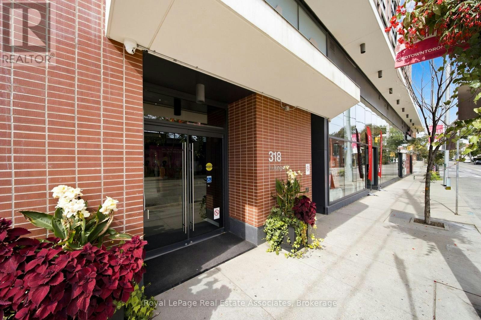 302-318 King Street E, Toronto, ON, M5A 0C1