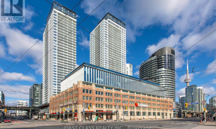 915-17 Bathurst Street
