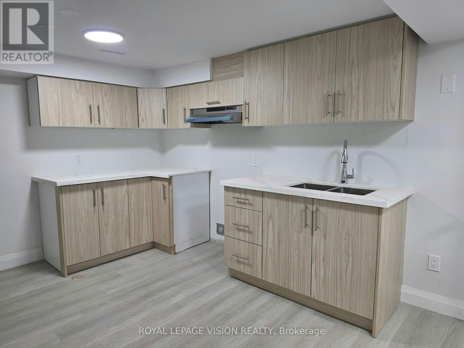 BSMT 1-706 Leaside Street, Pickering, ON, L1W 2X1 - 5