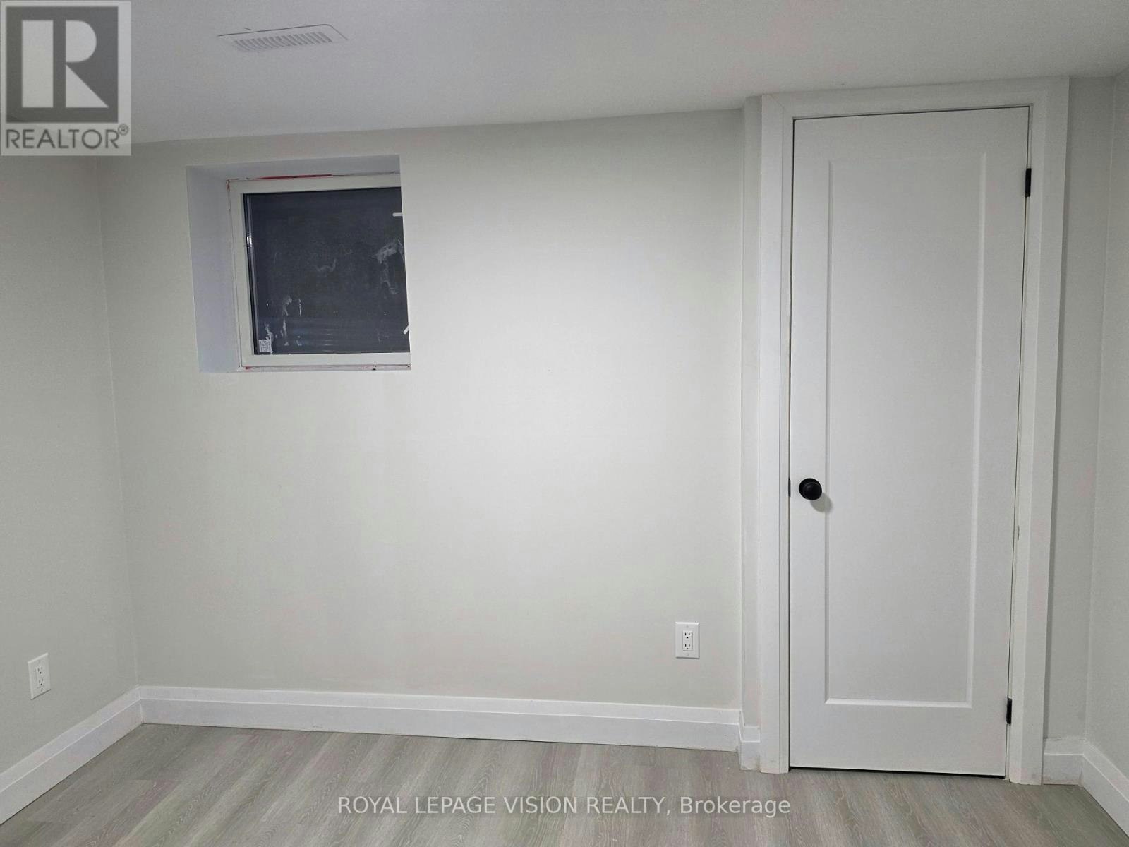 BSMT 1-706 Leaside Street, Pickering, ON, L1W 2X1 - 10